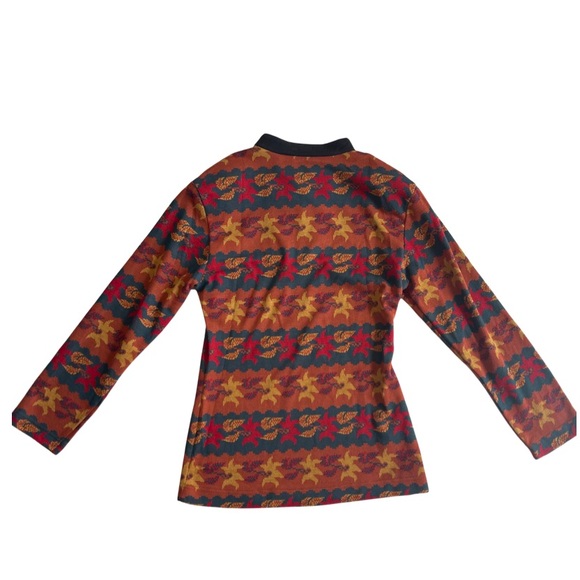 VERSACE vintage 1980’s sweater with padded shoulders and iconic pattern - Picture 8 of 12
